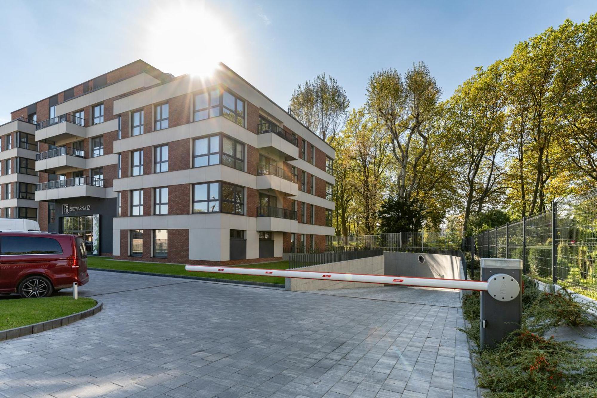 Br12 Premium Apartments , Garaz Bielsko-Biala Exterior photo